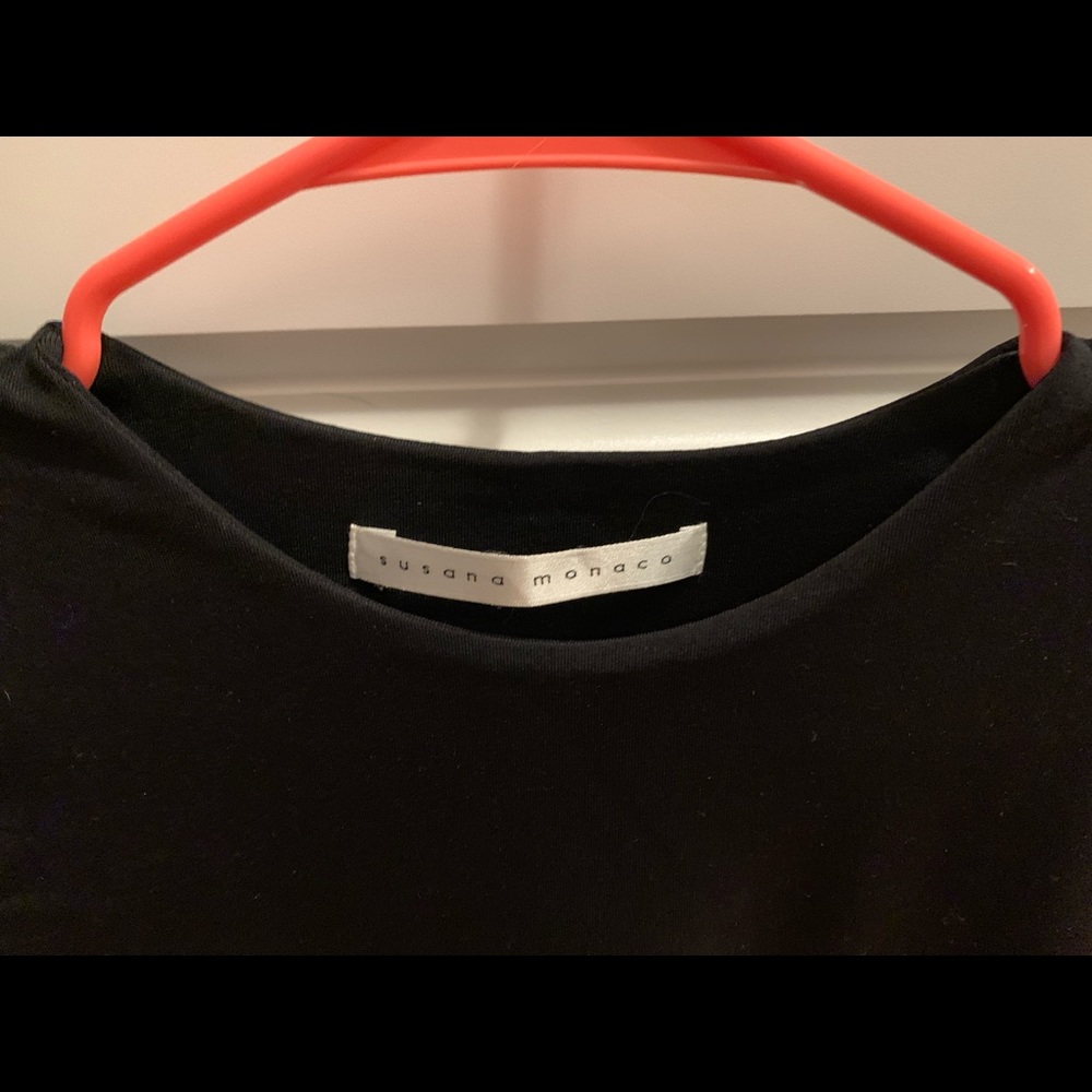 Susana Monaco black peolum top sz M